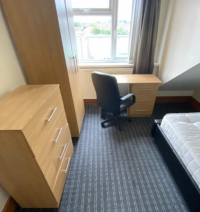 7 bed Terraced to rent Image 9