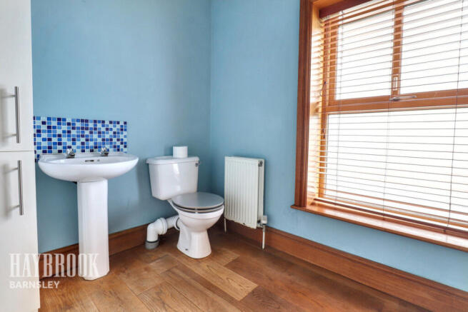 5 bed Character Property for sale Image 7