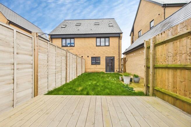 922dea61-CAM01085...