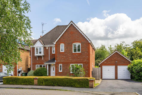 Blackberry Drive, Frampton Cotterell, BS36