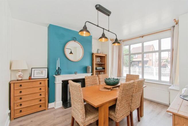 3 bed Detached for sale Image 6
