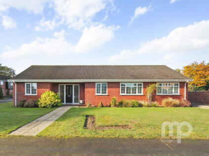 Carrs Hill Close, Costessey, Norwich NR8 5DW