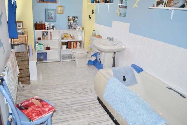 Photo 11