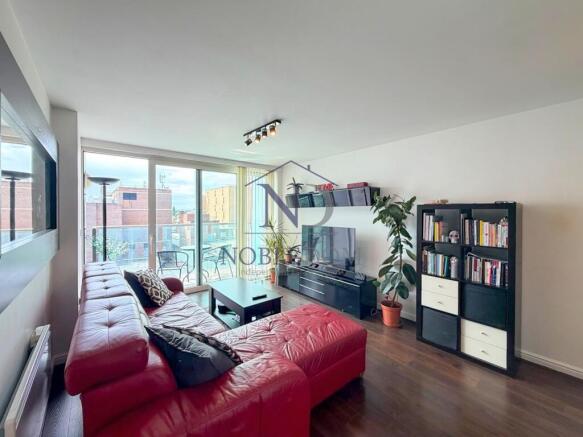 TWO BEDROOM FLAT IN HOUNSLOW
