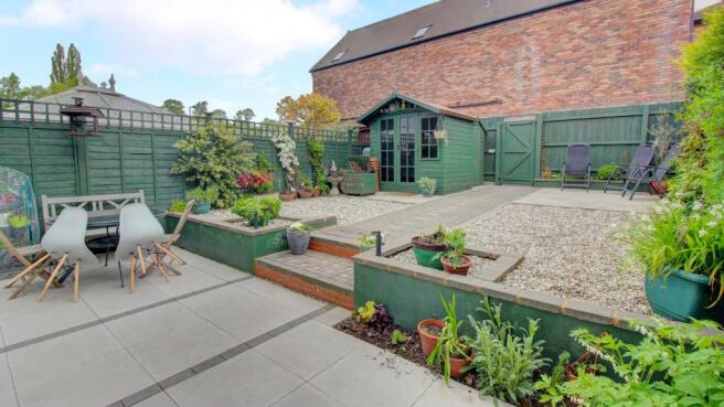 Low Maintenance Rear Garden