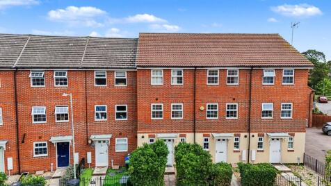 Thistle Way, Red Lodge, IP28