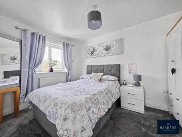 3 bed Semi-Detached for sale Image 9