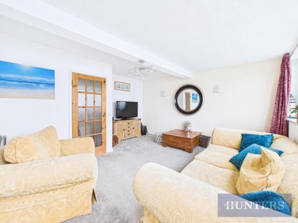 2 bed Flat for sale Image 5