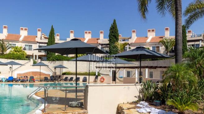 Townhouse, terrace &