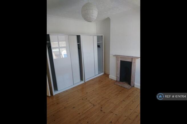 Front Double Bedroom 