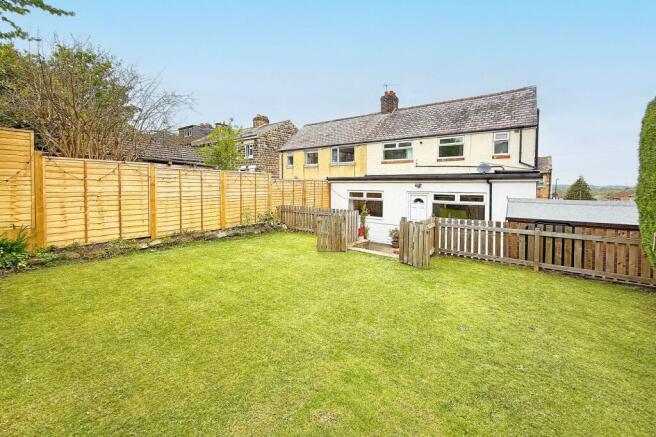 3 bed House for sale Image 12