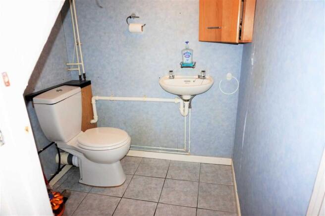 CLOAKROOM AND TOILET