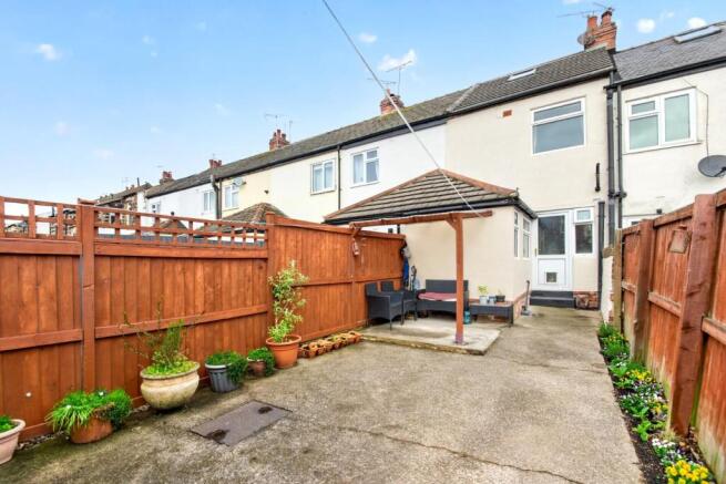 2 bed Terraced for sale Image 4