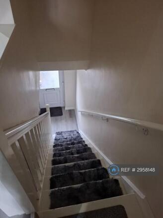 2 bed Semi-Detached to rent Image 9