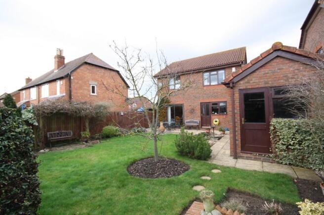 Rear Garden (2)