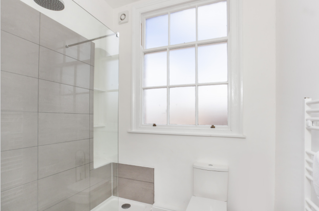 2 bed Apartment for sale Image 6