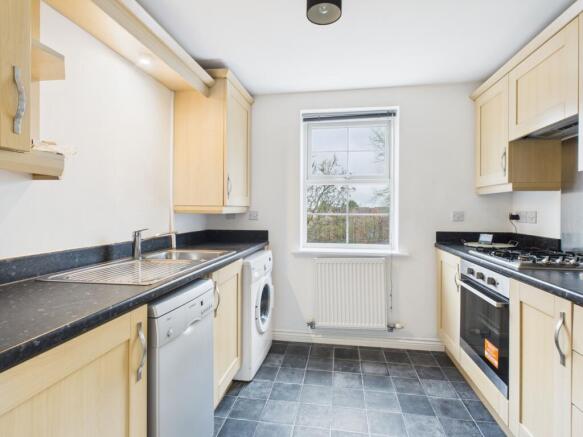 CAM04922G0-PR0090-STILL003