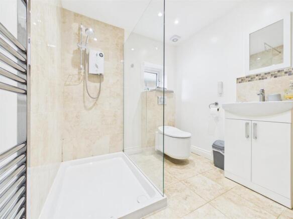 2 bed Detached Bungalow for sale Image 7