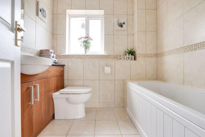 Bathroom (Bathroom)