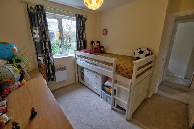 Photo 10
