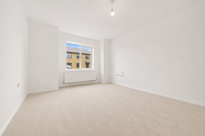 3 bed Semi-Detached for sale Image 4