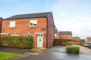 32, Vickers Way, Warwick CV34 7AP