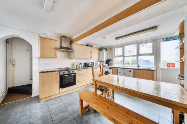 1424501-10-69b7e4...