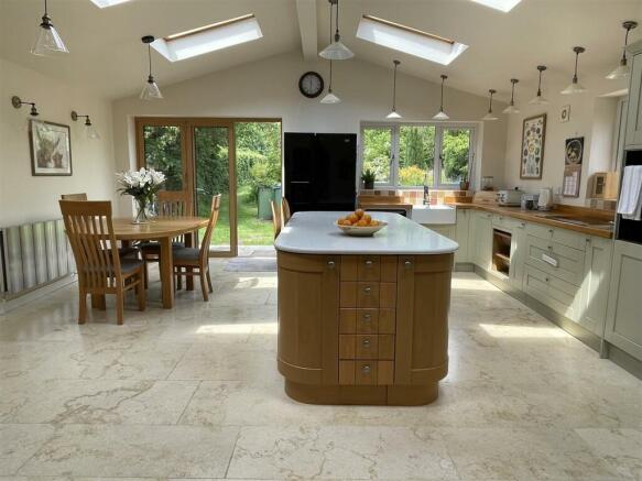 Kitchen-Breakfast Room.JPG