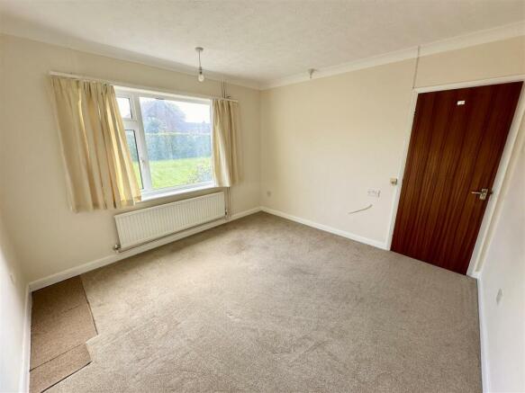 bedroom one.JPEG