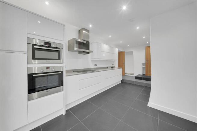 3 bed Cottage for sale Image 6