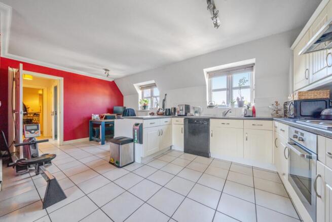 1353308-1-68c7e739050fa