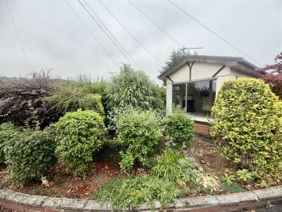 1 bed Park Home for sale Image 8