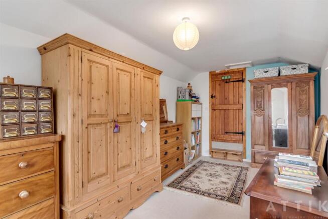 Attik 9 St Johns Road, Bungay NR35, 1DH (14).jpg