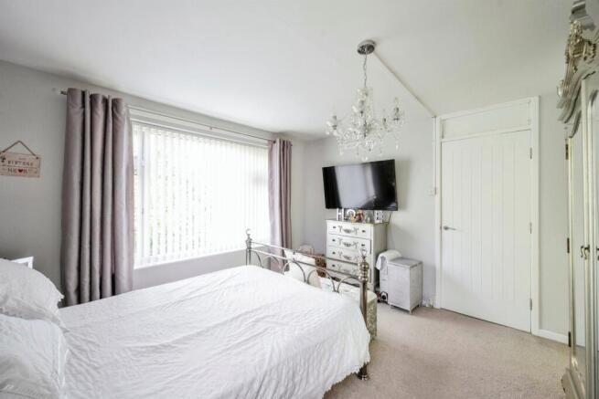 2 bed Maisonette for sale Image 11
