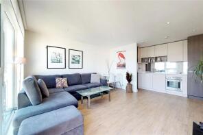 606, 1 Hudson Building, Deals Gateway, London SE10 8EA