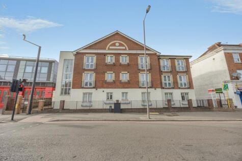 Brighton Road, PURLEY, Surrey, CR8