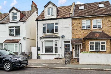 133 Holmesdale Road, London