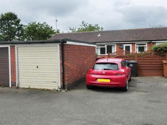 Garage & Parking