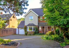 103, Priests Lane, Shenfield CM15 8HJ