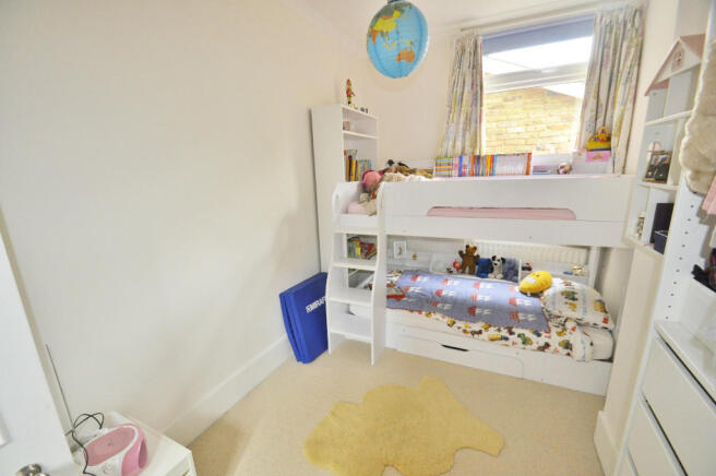 bedroom2 