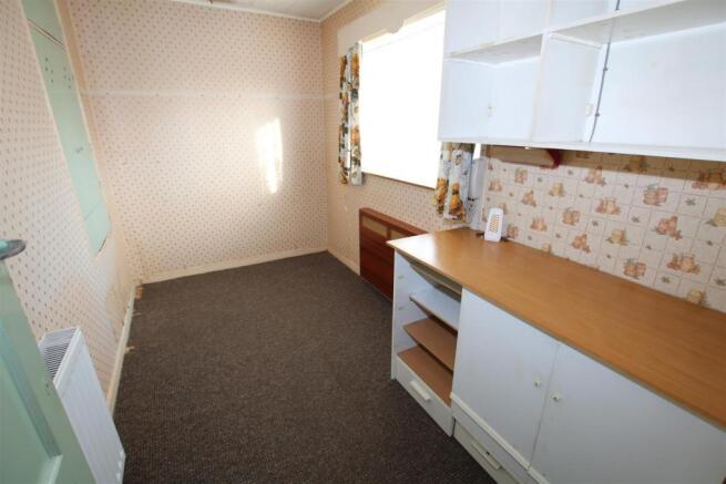Bedroom 3.JPG