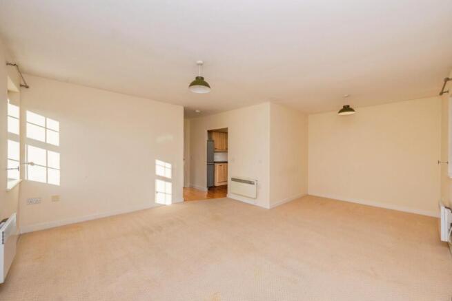 Living room 3.jpg