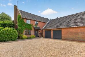 8, Farriers Way, Stamford PE9 4NG