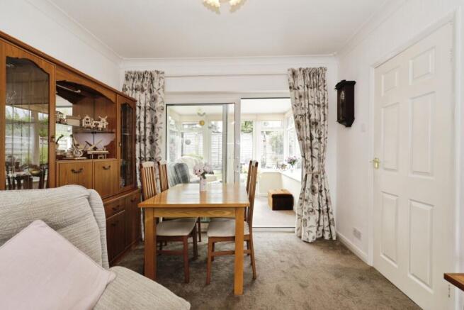 3 bed Semi-Detached for sale Image 8