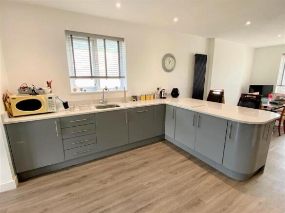 21 East Road Kitchen
