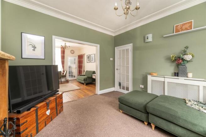 3 bed Terraced for sale Image 7