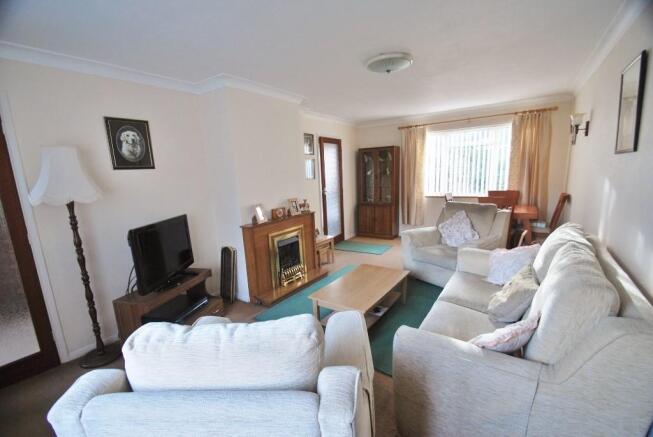 Living/Dining Room