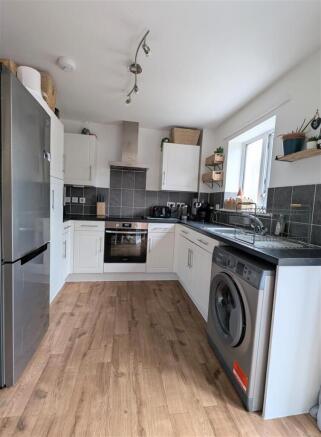 Kitchen.jpg
