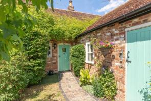 3, Wheelers Yard, Tring Road, Long Marston, Tring HP23 4FL