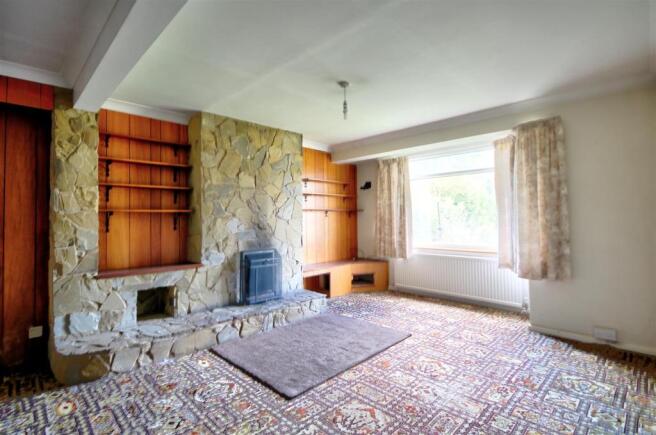 Living Room 1.jpg